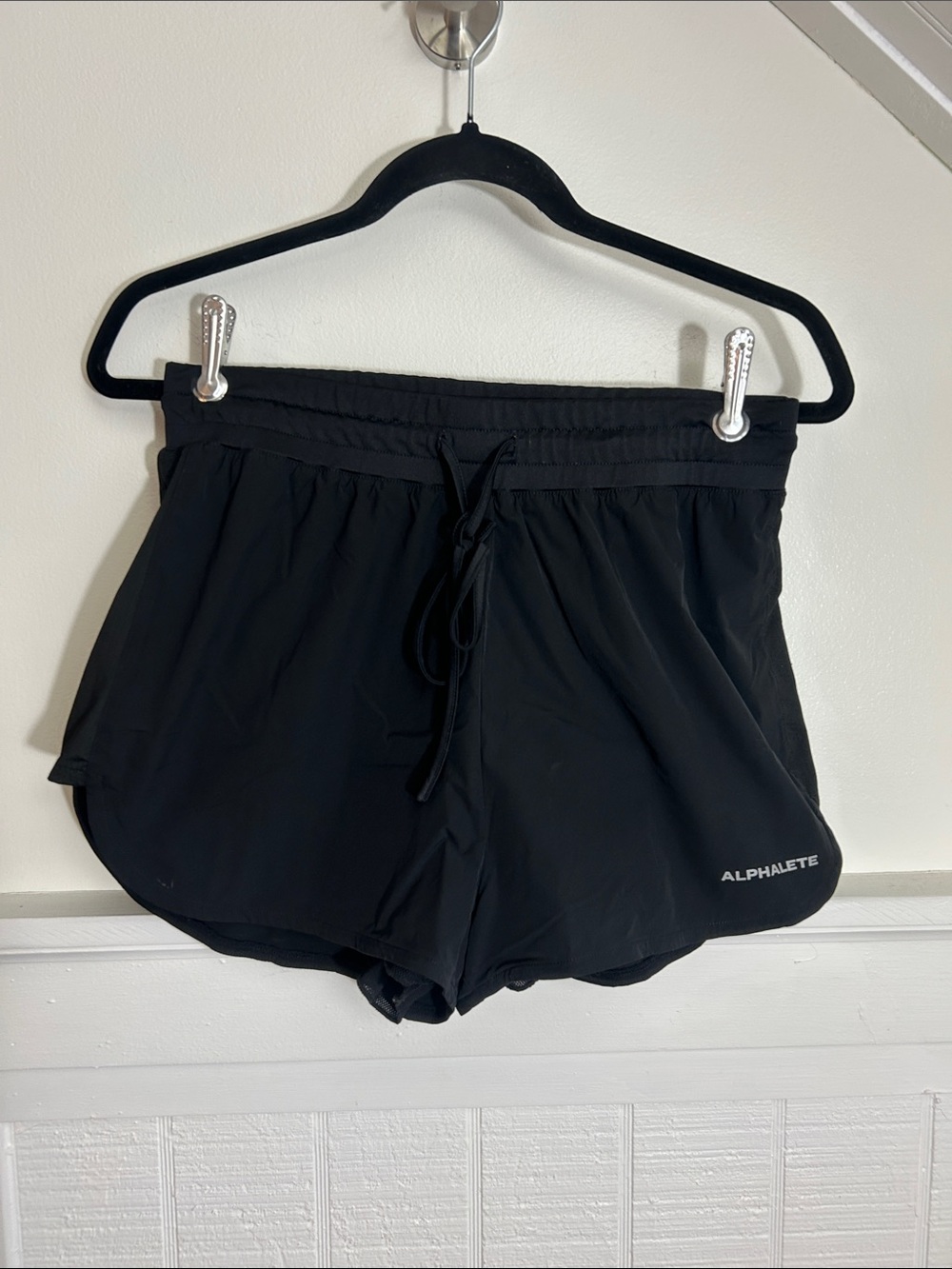 Alphalete Black Athletic Run Shorts with Drawstring Waist size Small